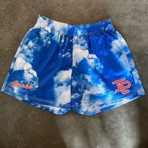 INAKA power shorts.